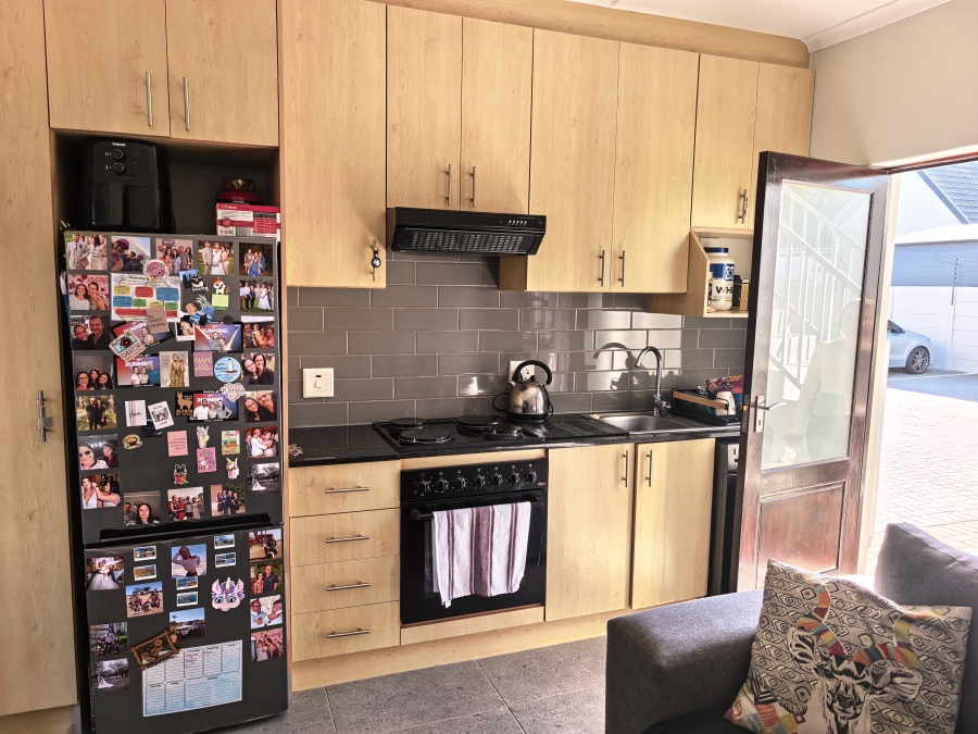 To Let 1 Bedroom Property for Rent in Beachfront Western Cape